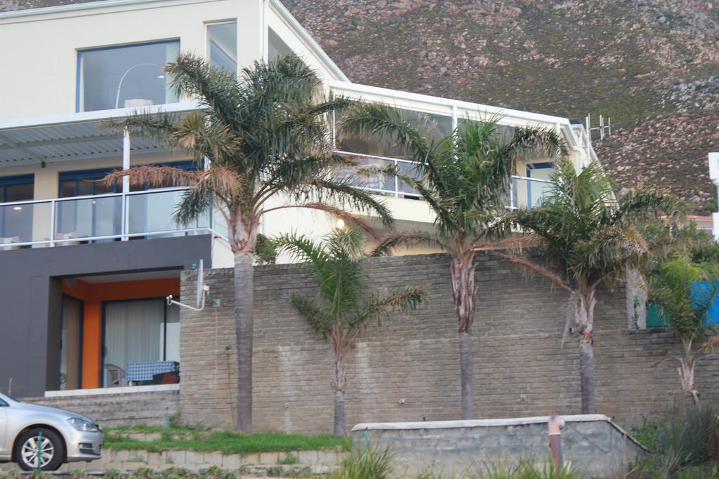 Merci Pere Gordons Bay Bagian luar foto