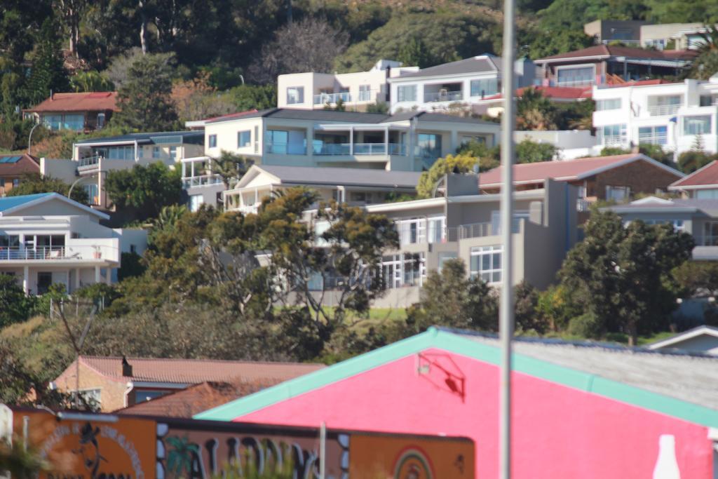 Merci Pere Gordons Bay Bagian luar foto