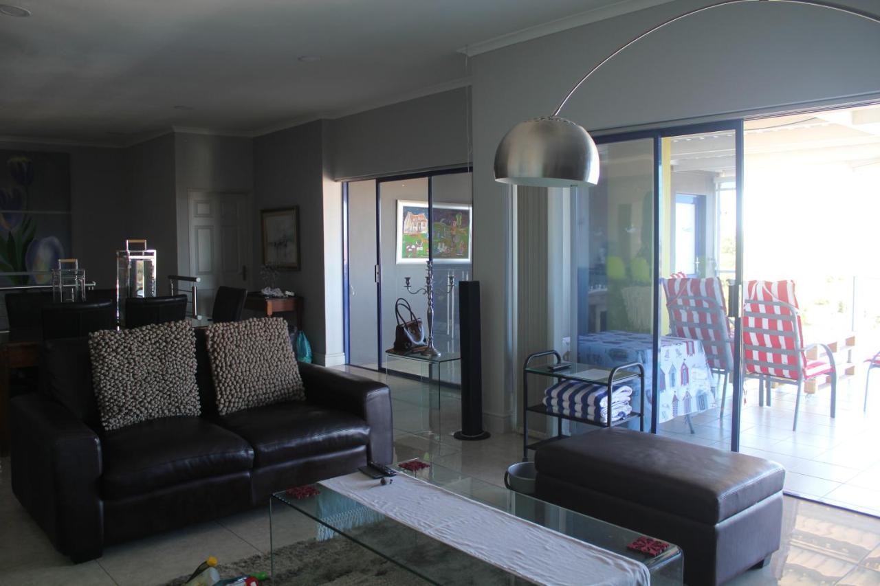 Merci Pere Gordons Bay Bagian luar foto