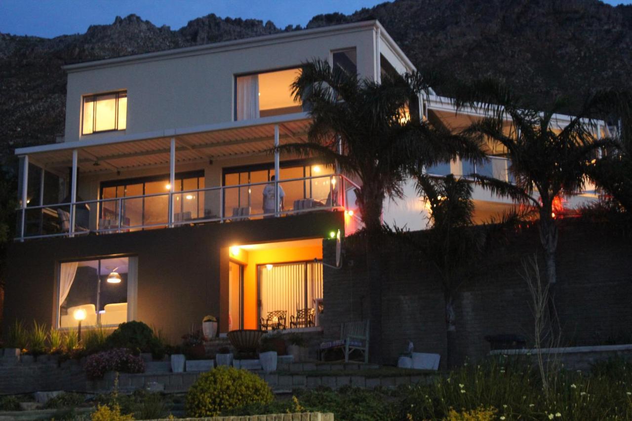 Merci Pere Gordons Bay Bagian luar foto