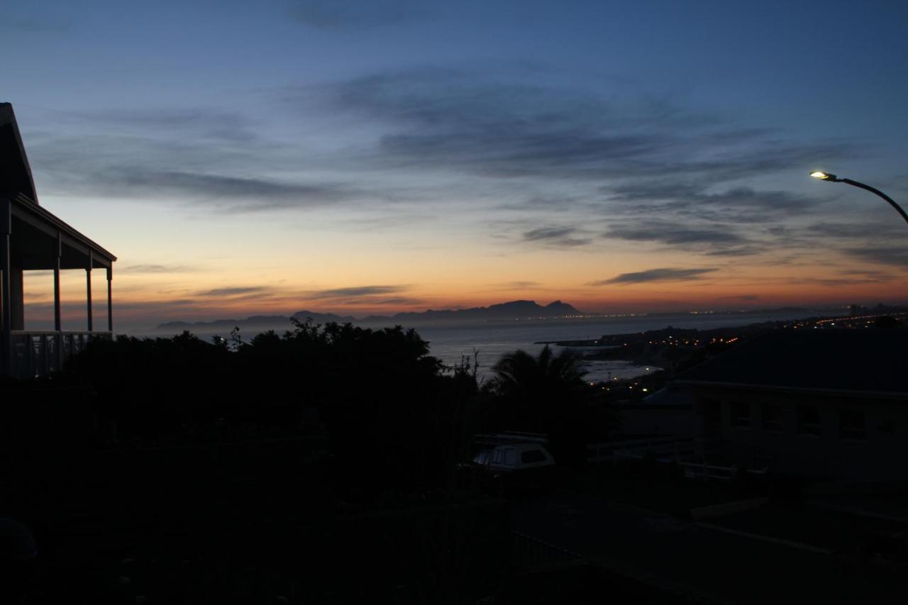 Merci Pere Gordons Bay Bagian luar foto